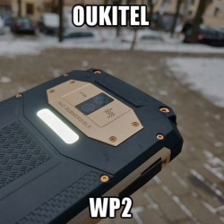 Смартфон Oukitel WP2 — NFC, IP68, 10000mah + оригинальный фонарик!