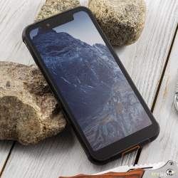 Компактный и яркий защищенный смартфон Ulefone Armor 5 с батареей на 5 000 мАч