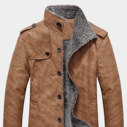 Пальто с искусственным мехом теперь за $17.99