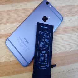 Увеличенная батарея на Iphone NOHON. Обзор и установка.