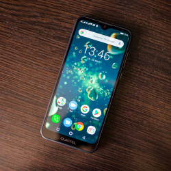 Обзор современного долгожителя Oukitel K12 (6.3" Full HD, Helio P35, 6/64GB, 10 000mAh и NFC).