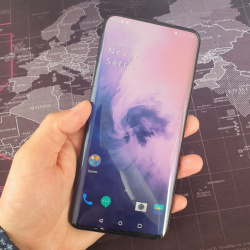 Битва флагманов: смартфон OnePlus 7 Pro vs. Samsung Galaxy Note 10/10Plus. Что выбрать?