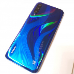 Смартфон Xiaomi Mi A3 (версия 4/64GB): Бюджетный AMOLED и интересный дизайн