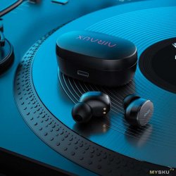 TWS наушники Blitzwolf AIRAUX UM4 за $13.99
