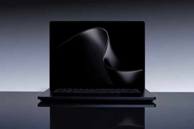«Расстаньтесь с MacBook»: Microsoft доплатит до $1000 за переход с MacBook Pro на Surface Laptop Ultra