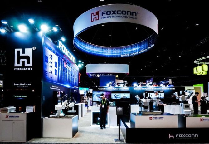 Foxconn продолжает грести деньги на ИИ-буме — квартальная выручка взлетела на 47 % и побила прогнозы
